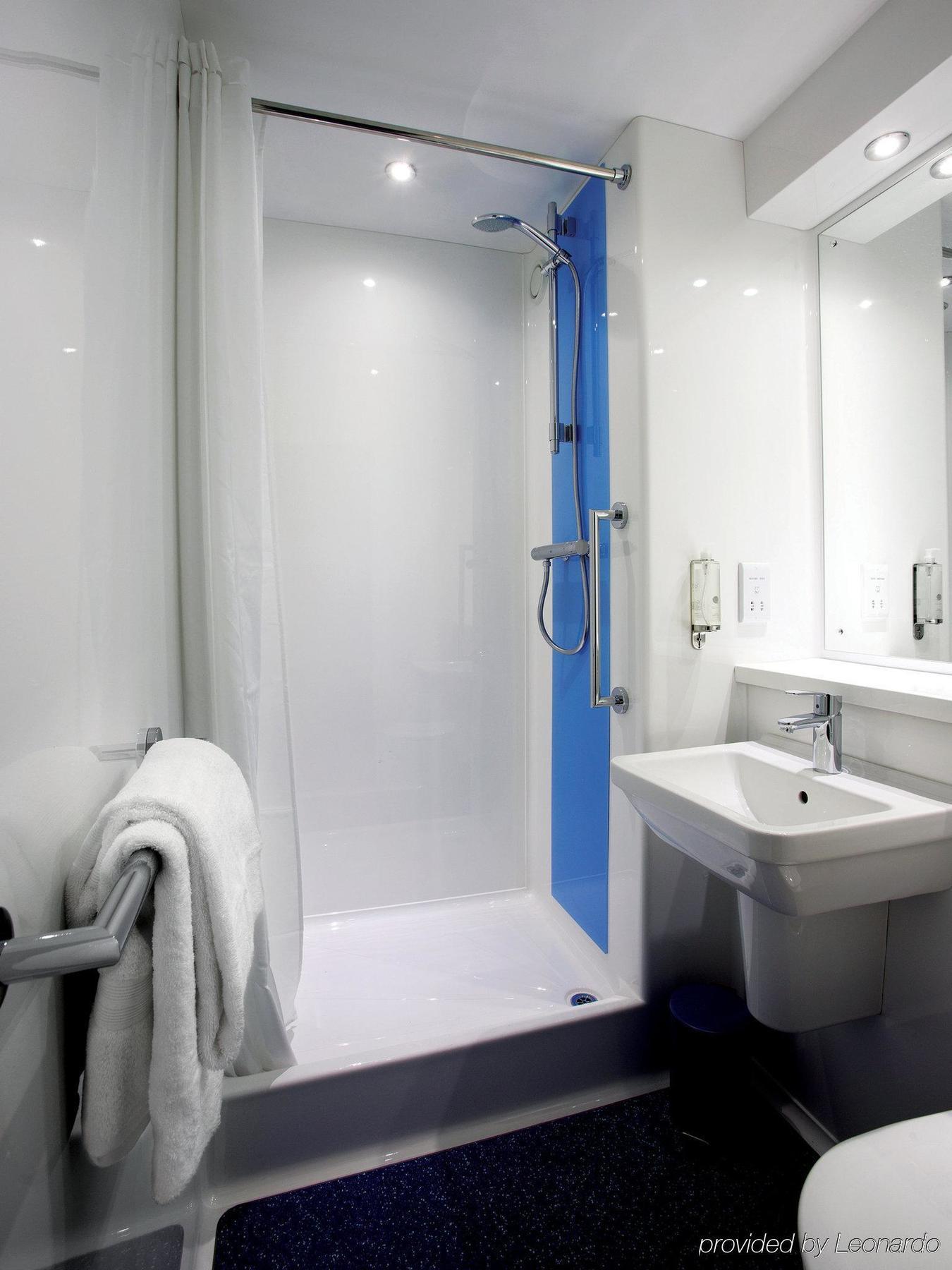 Travelodge Bournemouth Ngoại thất bức ảnh