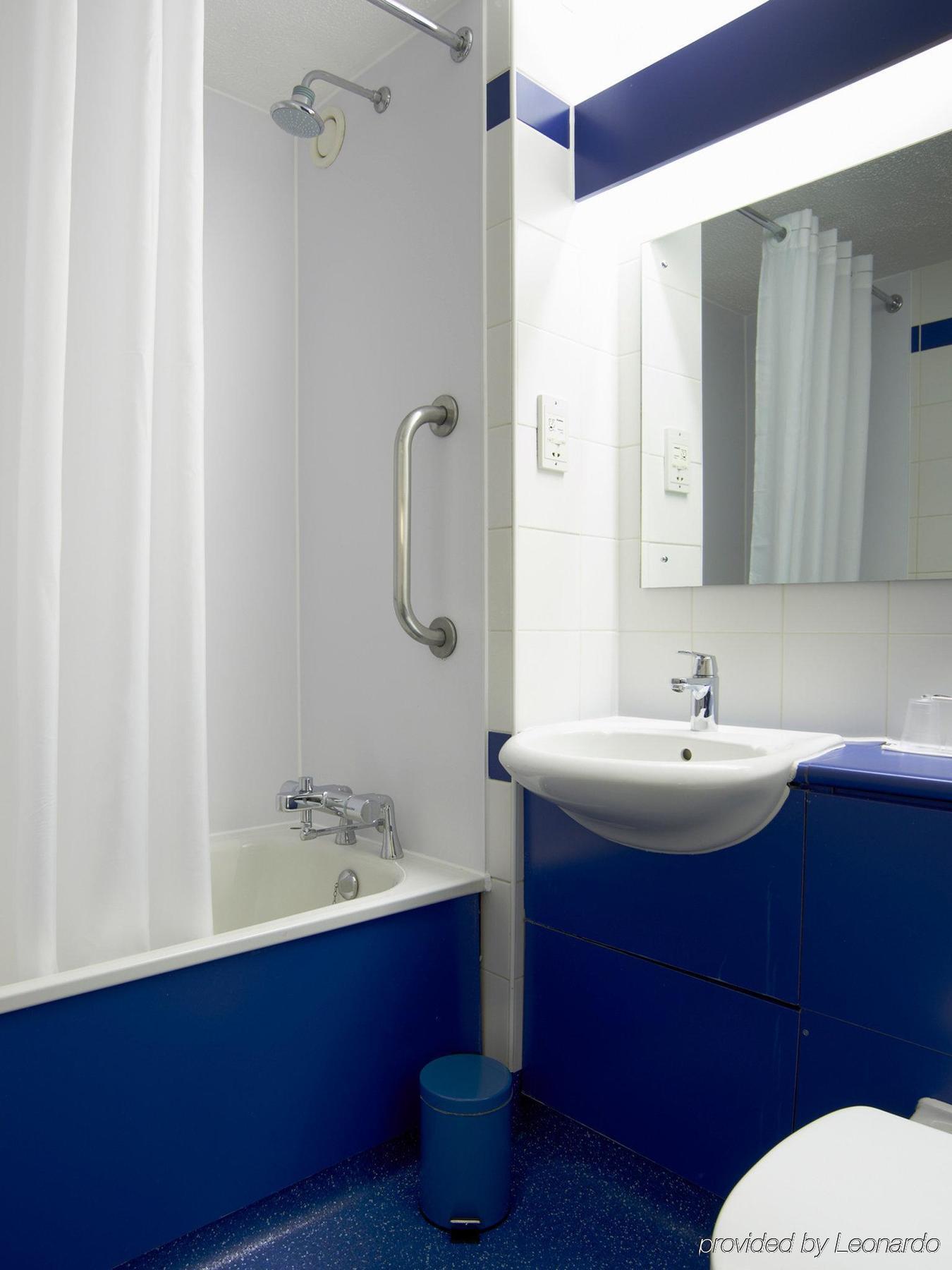 Travelodge Bournemouth Ngoại thất bức ảnh