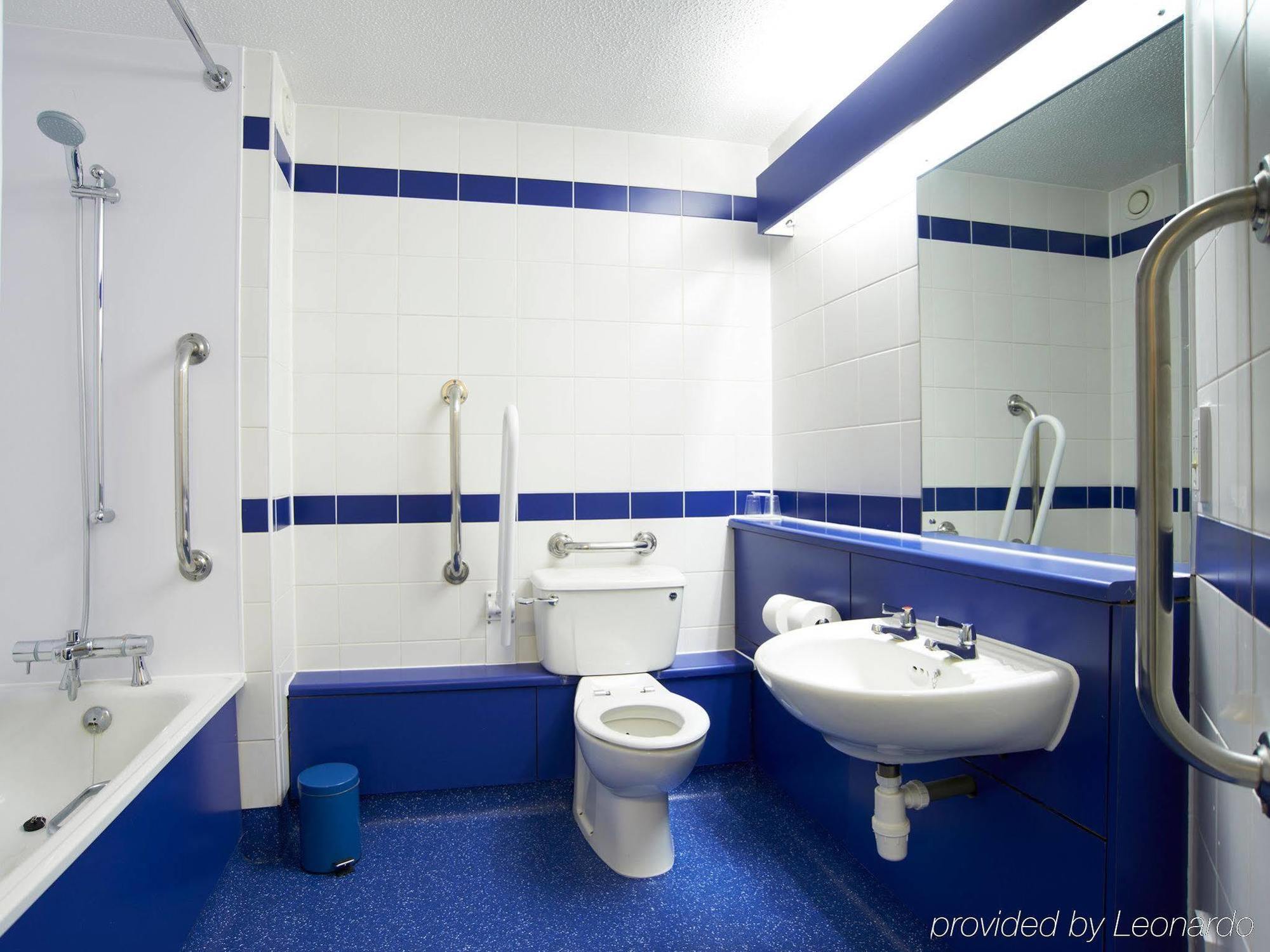 Travelodge Bournemouth Ngoại thất bức ảnh
